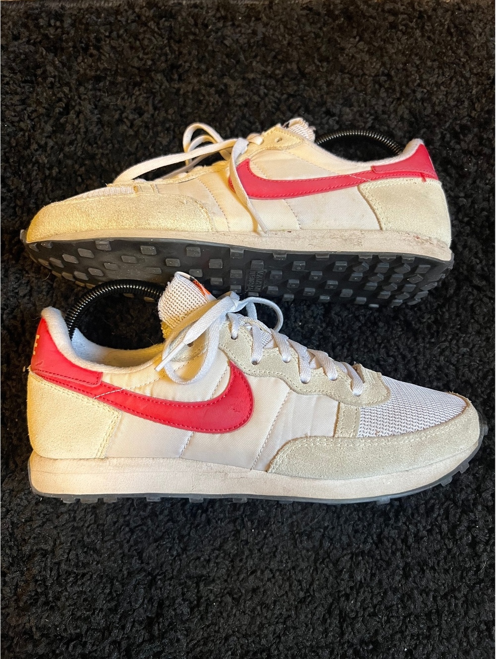 Nike Challenger OG 'White University Red'